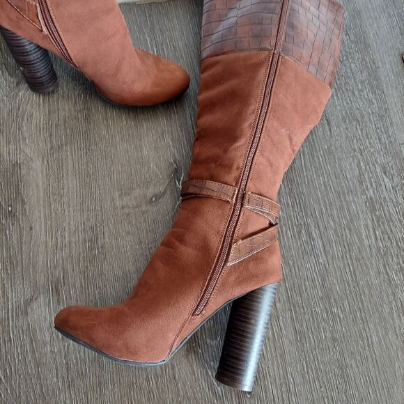 JustFab Brown Heeled Boots - Picture 7 of 14